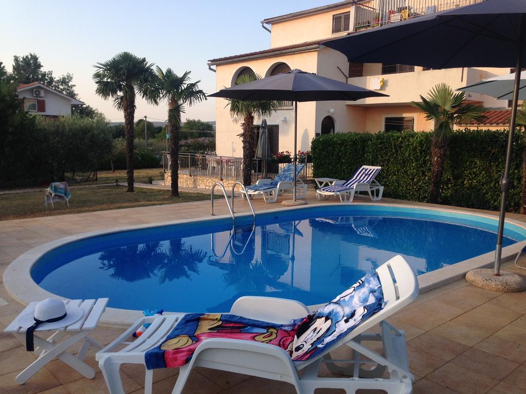 Apartments Marica Porec Exterior photo